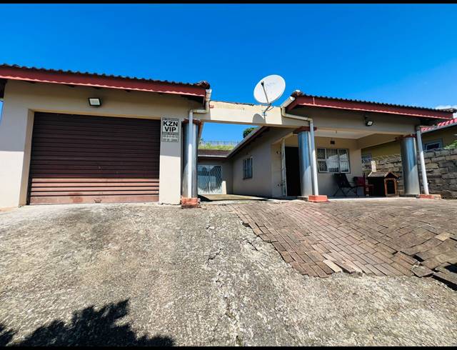 3 BEDROOM HOUSE FOR SALE IN NEWLANDS WEST